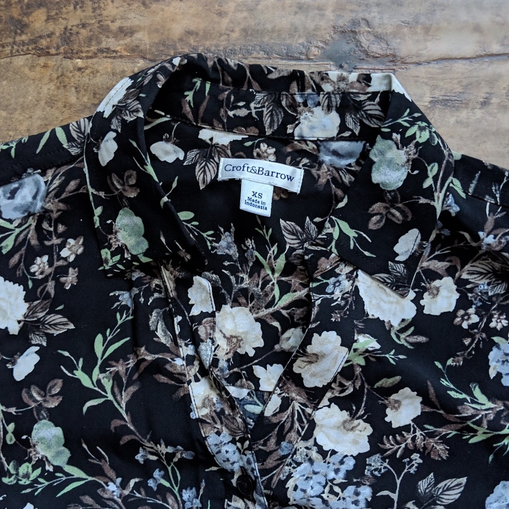 Button down blouse - Picture 6 of 7